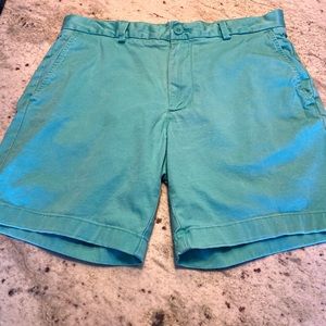 Vineyard vines breaker shorts